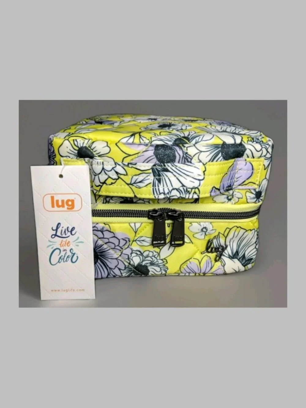 Lug Wingback Gardenia Hanging Toiletry Cosmetic Travel Bag NWT Floral Organizer